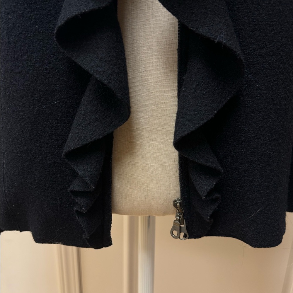 🚨MAKE AN OFFER🚨 Beyond Threads Ruffle Wool Coat - Picture 2 of 10